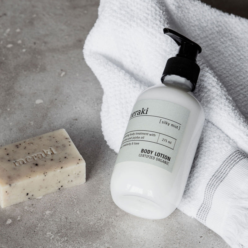 Tělové mléko Silky Mist